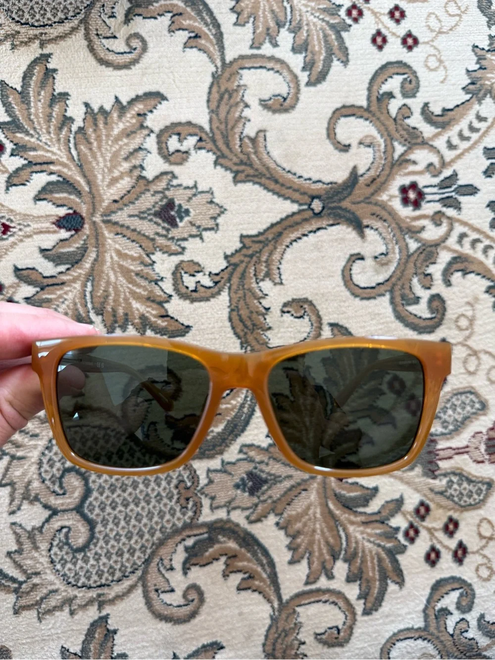 Coach Sunglasses HC8232 Milky Amber - Brand New | No Flaws